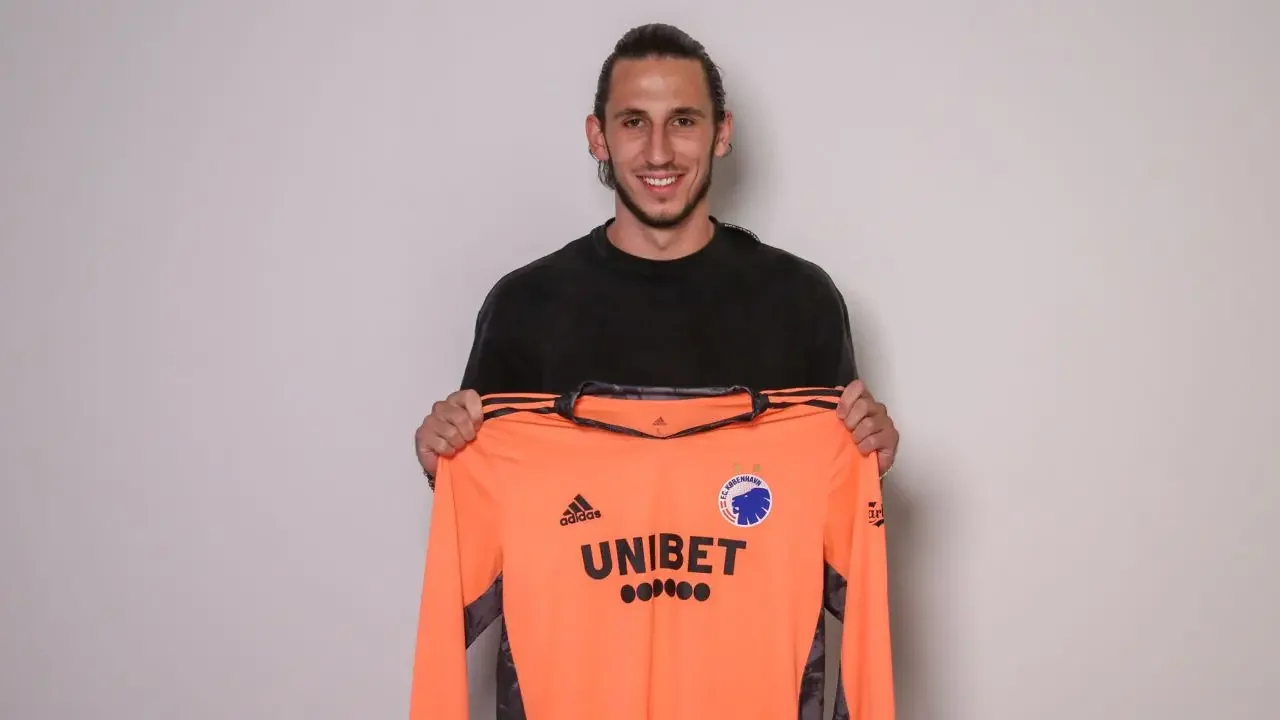 Juventus Secures Kamil Grabara on Loan Amid Goalkeeping Revamp