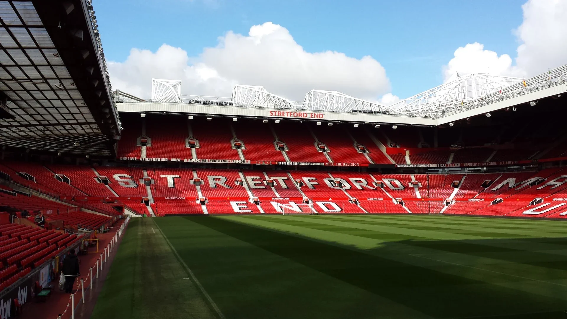 Christopher Vivell’s Recruitment Decisions Spark Accountability Questions at Manchester United
